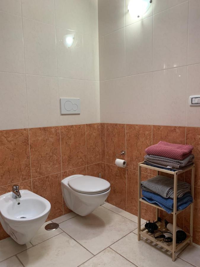 Toto House Apartment เมซานเย ภายนอก รูปภาพ